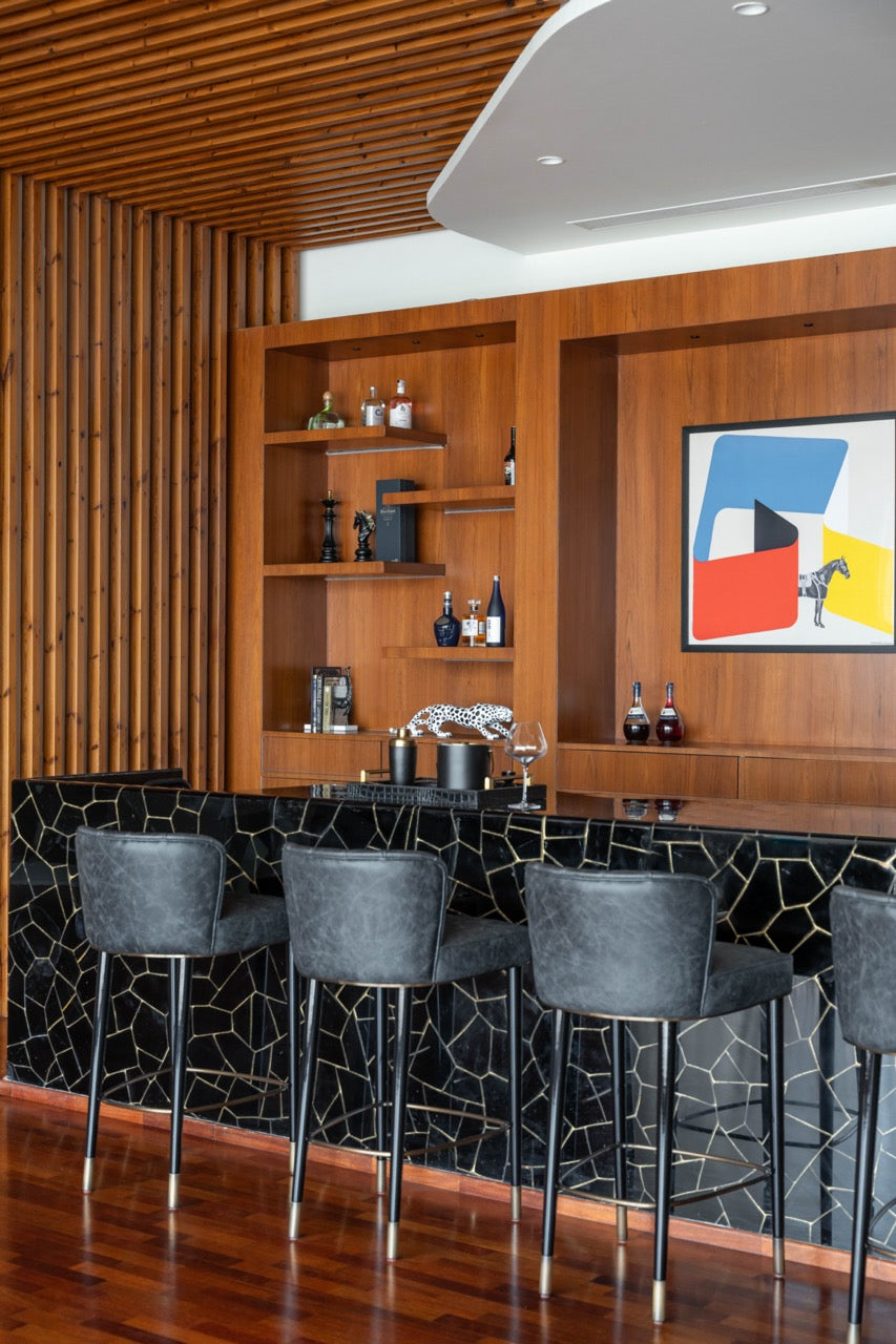 ENTERTAINMENT ROOM