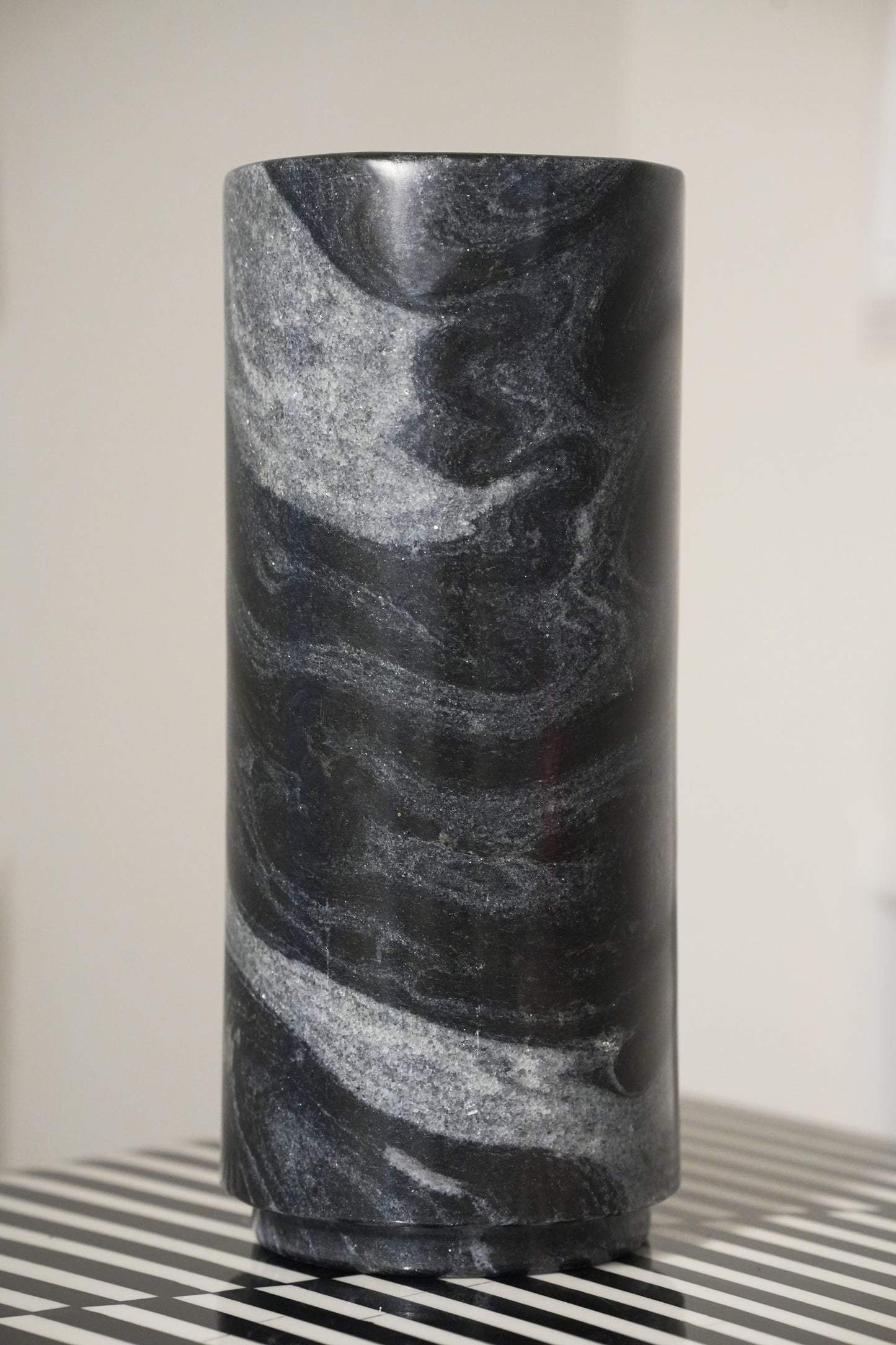 Rainforest Marble Vase In Black